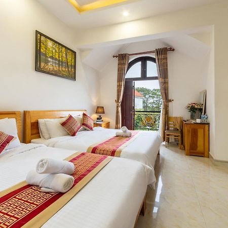 Hotel Xuan Truong Luxury Dalat Esterno foto