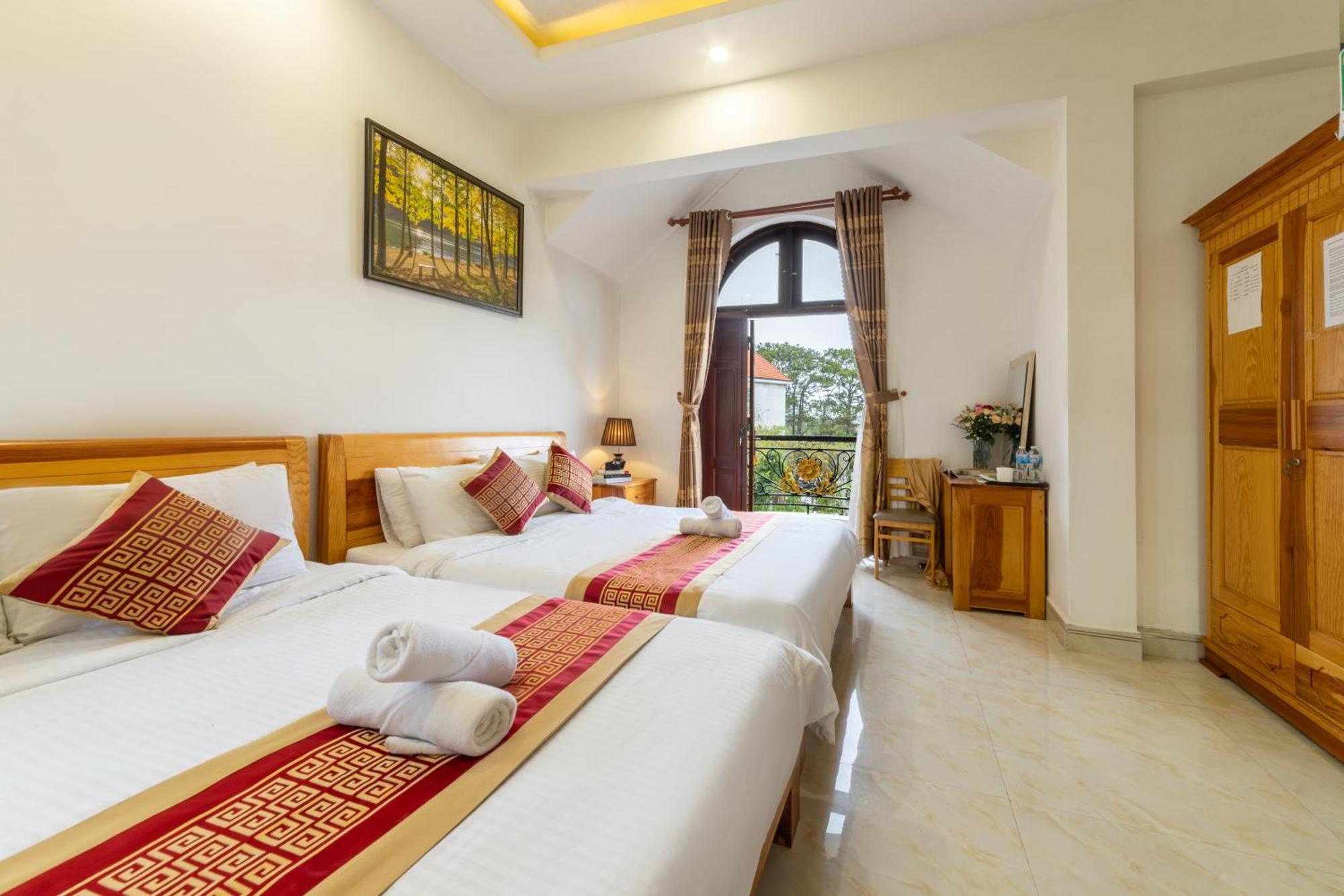 Hotel Xuan Truong Luxury Dalat Esterno foto