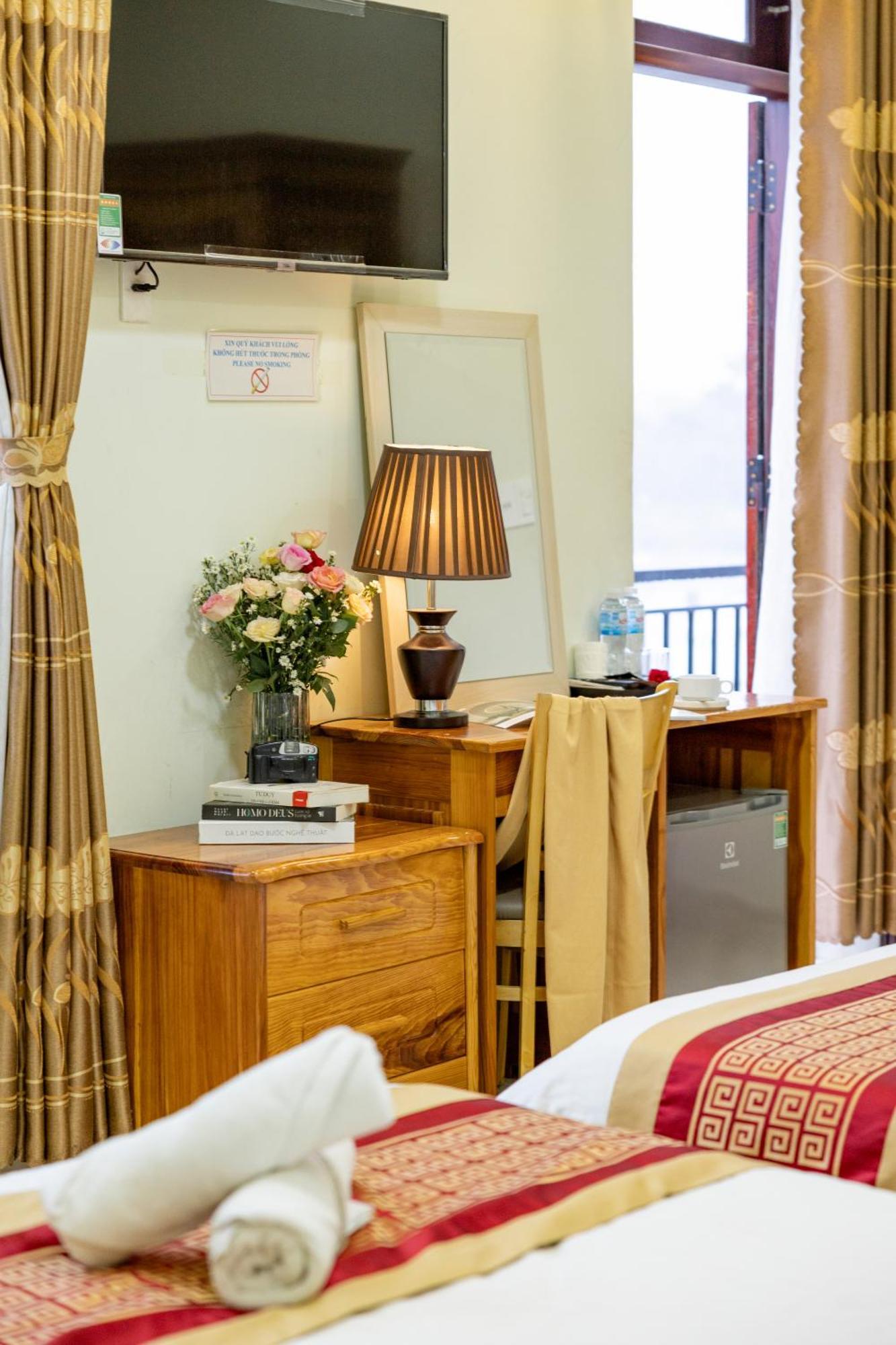 Hotel Xuan Truong Luxury Dalat Esterno foto