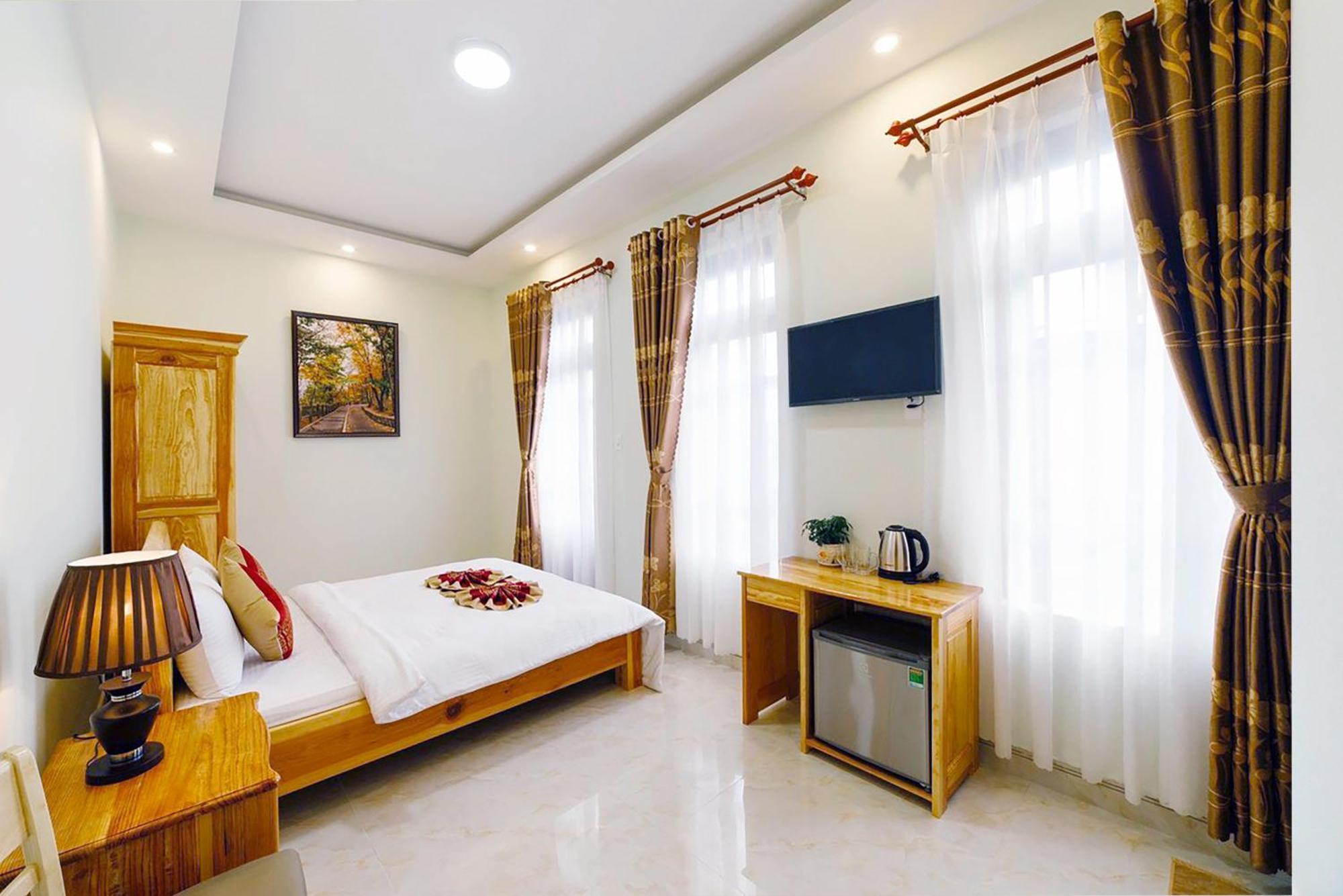 Hotel Xuan Truong Luxury Dalat Esterno foto