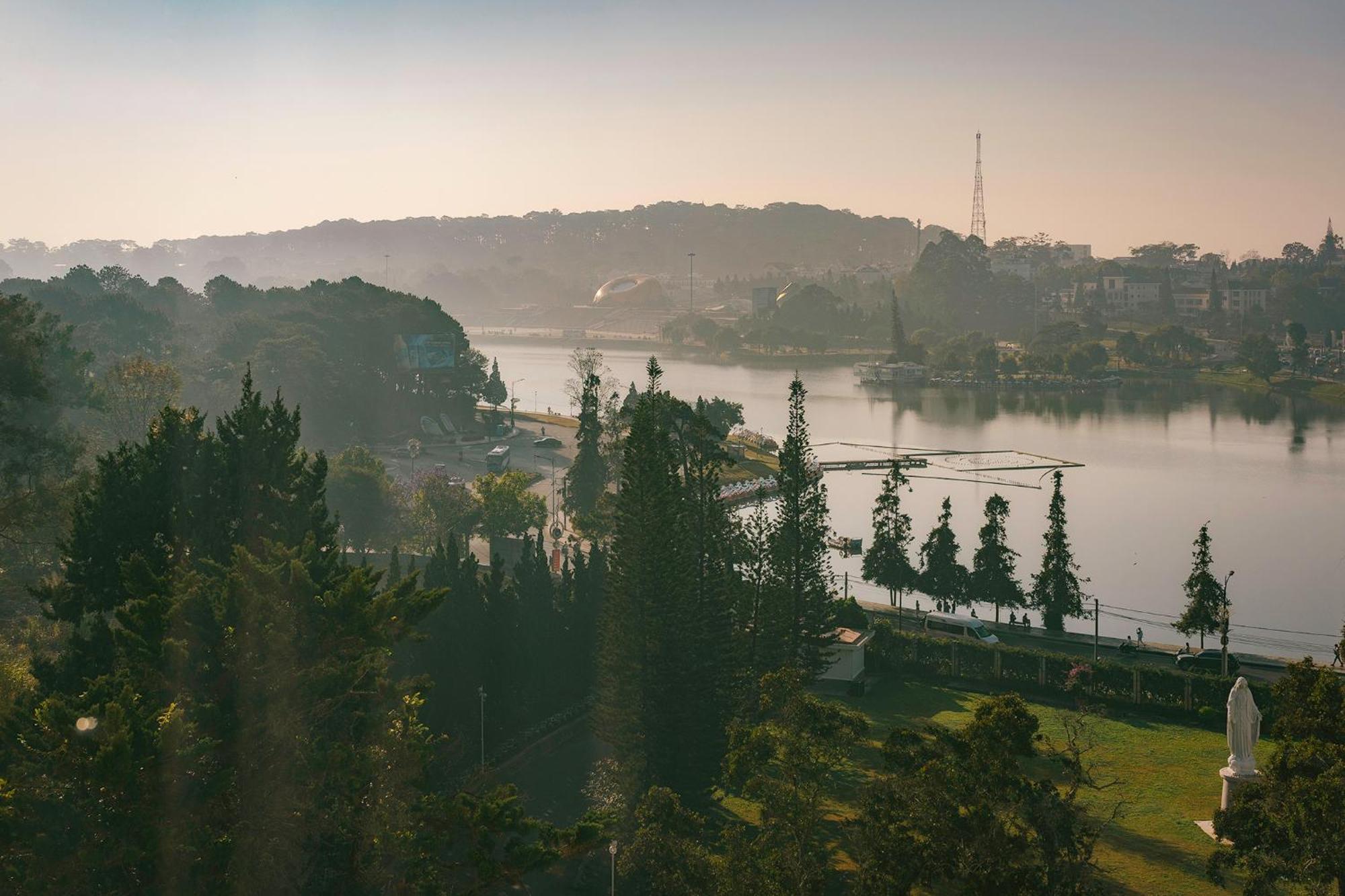 Hotel Xuan Truong Luxury Dalat Esterno foto